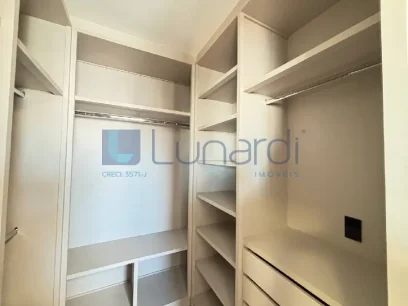 Foto Apartamento com 3 Dormitórios