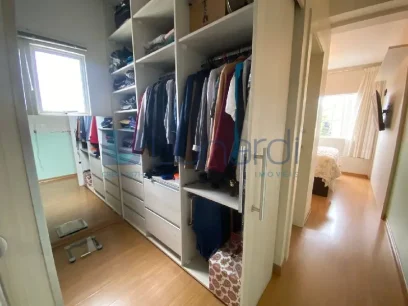 Foto Apartamento com 3 Dormitórios