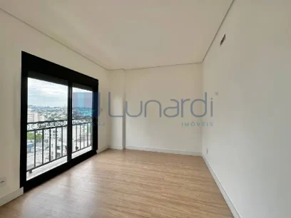 Foto Apartamento com 2 Suítes