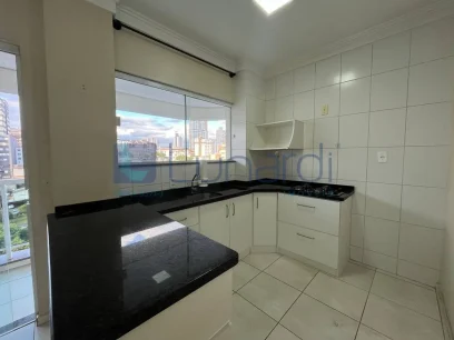 Foto Apartamento com 2 Dormitórios