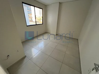 Foto Apartamento com 3 Dormitórios