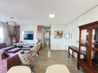 Foto Apartamento com 2 Dormitórios