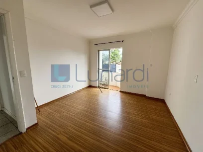 Foto Apartamento com 4 Dormitórios