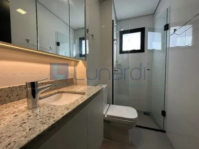 Foto Apartamento com 3 Suítes