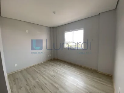 Foto Apartamento com 2 Dormitórios