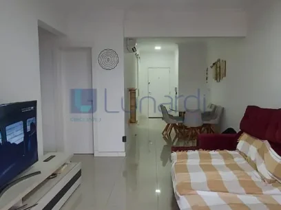 Foto Apartamento com 2 Dormitórios