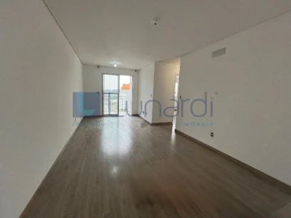 Apartamento com 2 Dormitórios