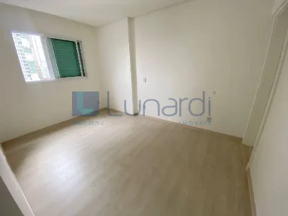 Foto Apartamento com 3 Suítes