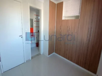 Foto Apartamento com 3 Dormitórios