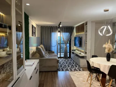 Foto Apartamento com 2 Dormitórios