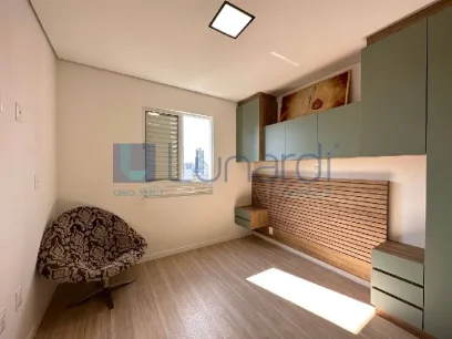 Foto Apartamento com 2 Dormitórios