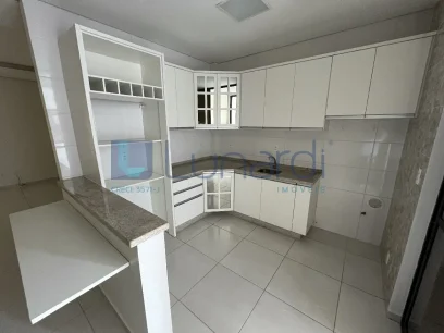 Foto Apartamento com 3 Dormitórios