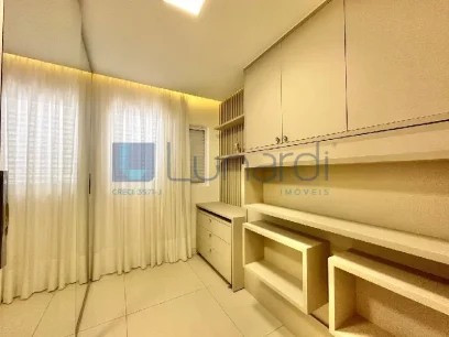 Foto Apartamento com 2 Dormitórios