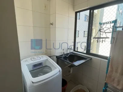 Foto Apartamento com 2 Dormitórios