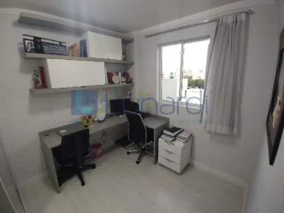 Foto Apartamento com 2 Dormitórios