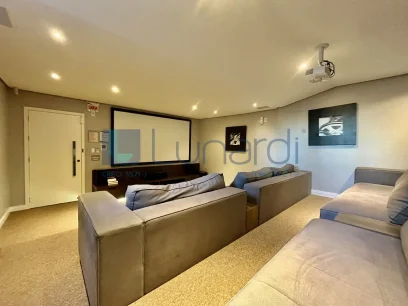 Foto Apartamento com 3 Suítes