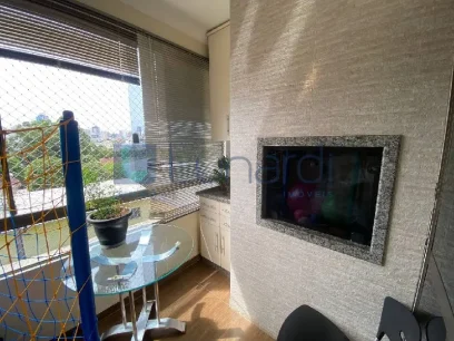 Foto Apartamento com 3 Dormitórios