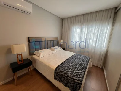 Foto Apartamento com 3 Dormitórios