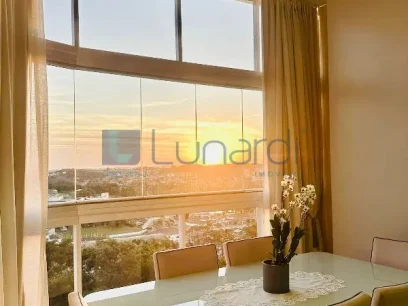 Foto Apartamento com 3 Dormitórios