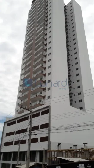 Apartamento com 3 Dormitórios