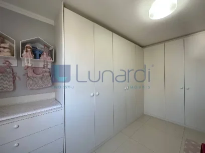 Foto Apartamento com 2 Dormitórios