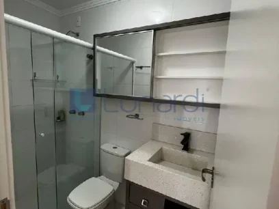 Foto Apartamento com 2 Dormitórios