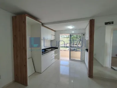 Apartamento com 2 Dormitórios