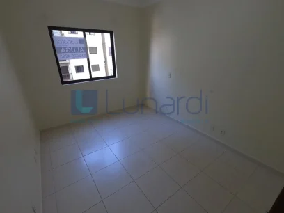 Foto Apartamento com 2 Dormitórios