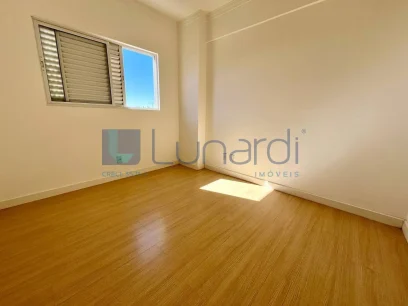 Foto Apartamento com 3 Dormitórios