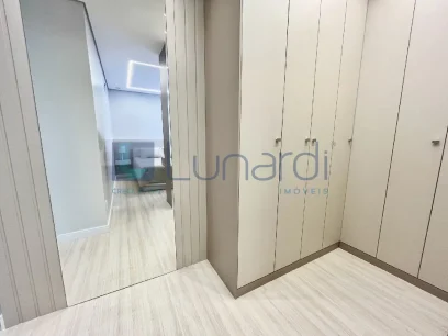 Foto Apartamento com 3 Suítes