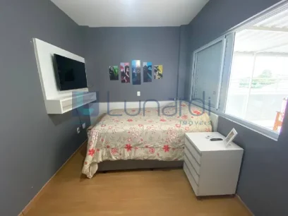 Foto Apartamento com 3 Dormitórios