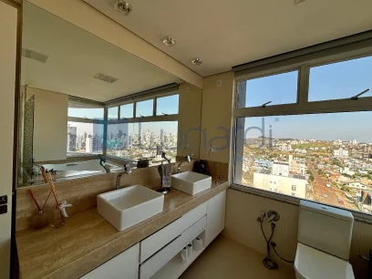 Foto Apartamento com 3 Suítes