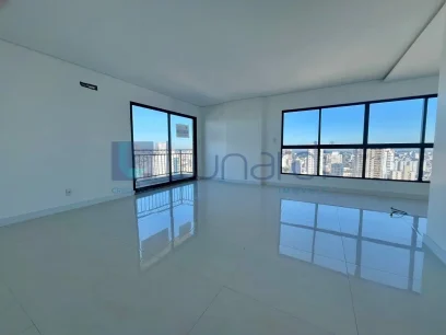 Foto Apartamento com 3 Suítes