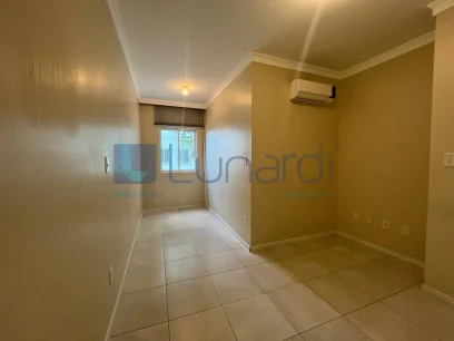 Foto Apartamento com 2 Dormitórios