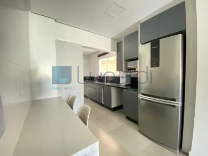 Foto Apartamento com 2 Dormitórios