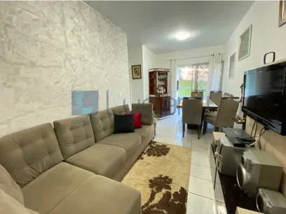 Apartamento com 3 Dormitórios