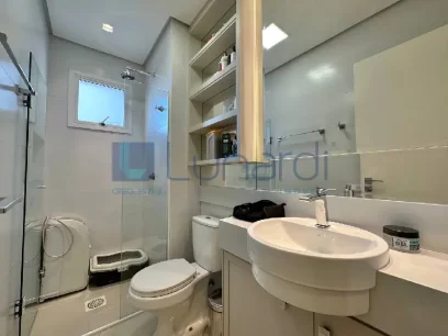 Foto Apartamento com 2 Dormitórios