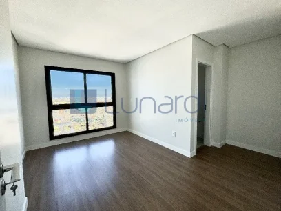 Foto Apartamento com 3 Suítes