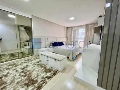 Foto Apartamento com 3 Suítes