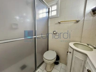 Foto Apartamento com 2 Dormitórios