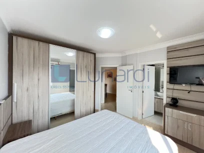 Foto Apartamento com 3 Dormitórios