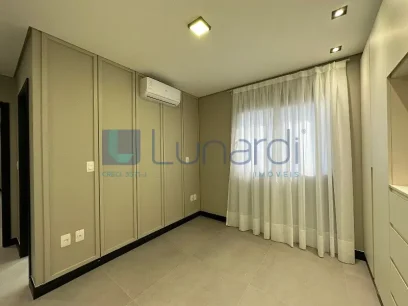 Foto Apartamento com 3 Suítes