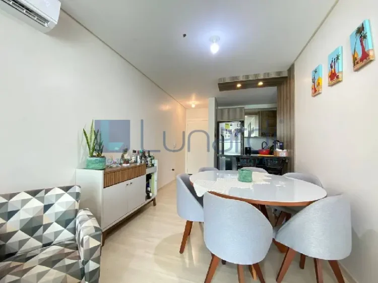 Apartamento com 2 Dormitórios