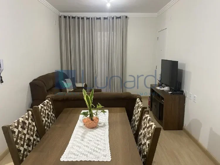 Apartamento com 2 Dormitórios