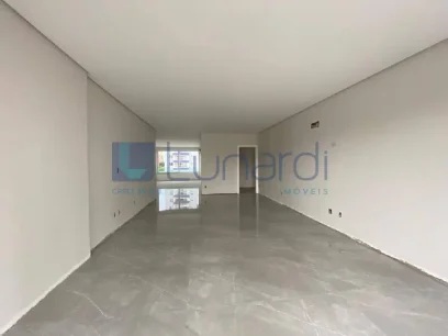 Foto Apartamento com 3 Suítes