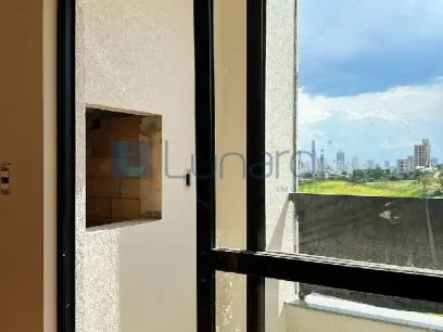 Foto Apartamento com 2 Dormitórios