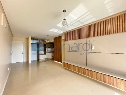 Apartamento com 3 Dormitórios