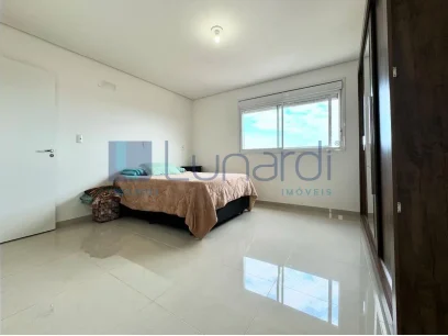 Foto Apartamento com 3 Dormitórios