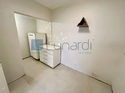 Foto Apartamento com 4 Dormitórios