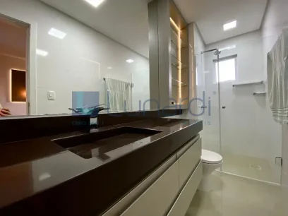 Foto Apartamento com 2 Suítes